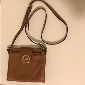 Michel Kors crossbody purse